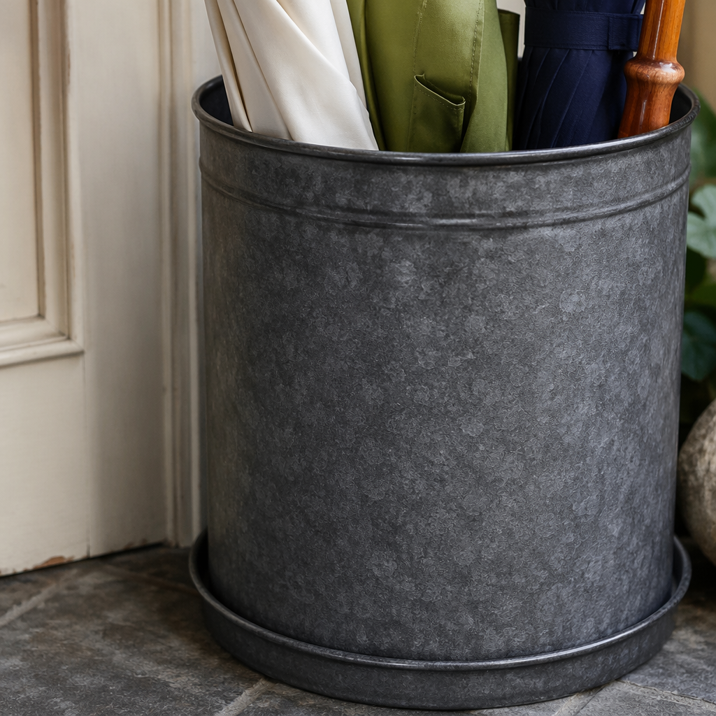 Umbrella Stand Detail thumbnail